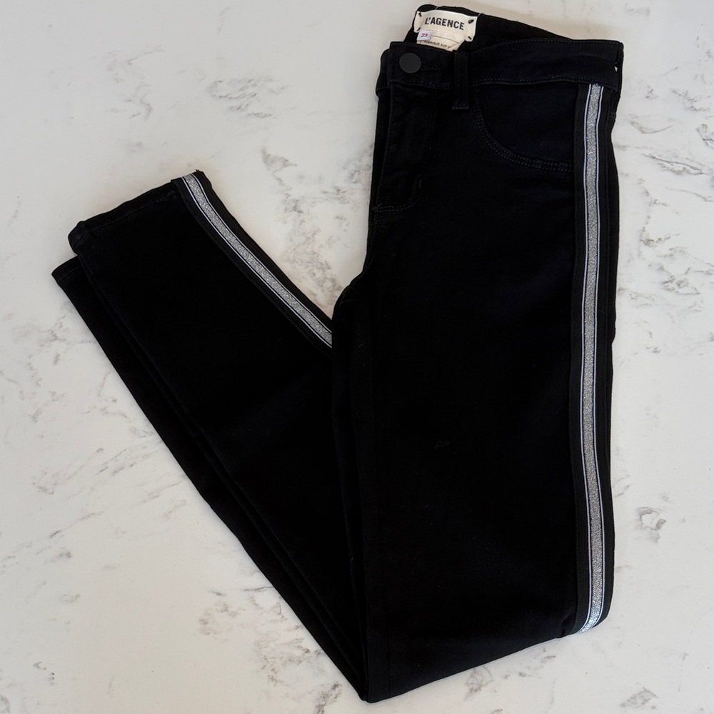 L’Agence black Skinny Jeans with Silver Side Stripe. Size 23. Stretchy.